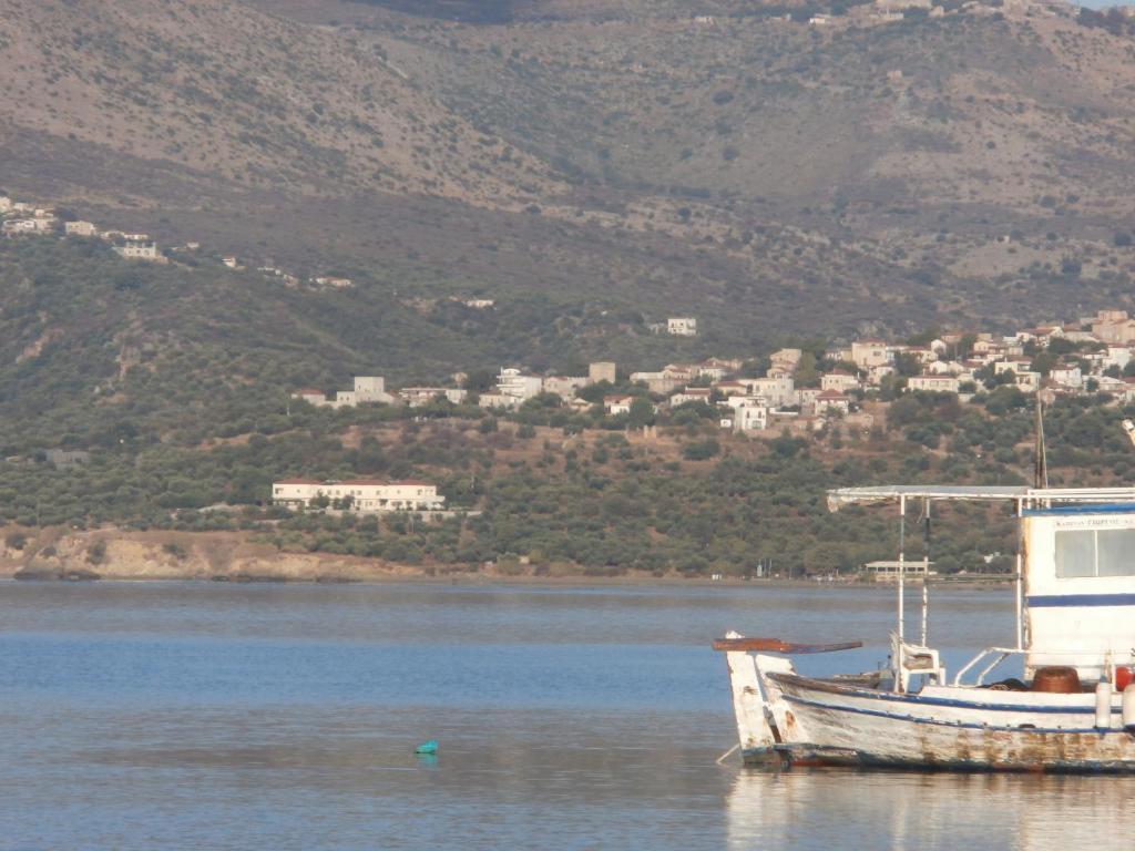 Skoutari Beach Hotel Kültér fotó