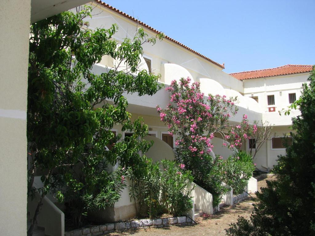 Skoutari Beach Hotel Kültér fotó